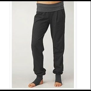 Lululemon Stir It Up Studio Pants size 10 grey